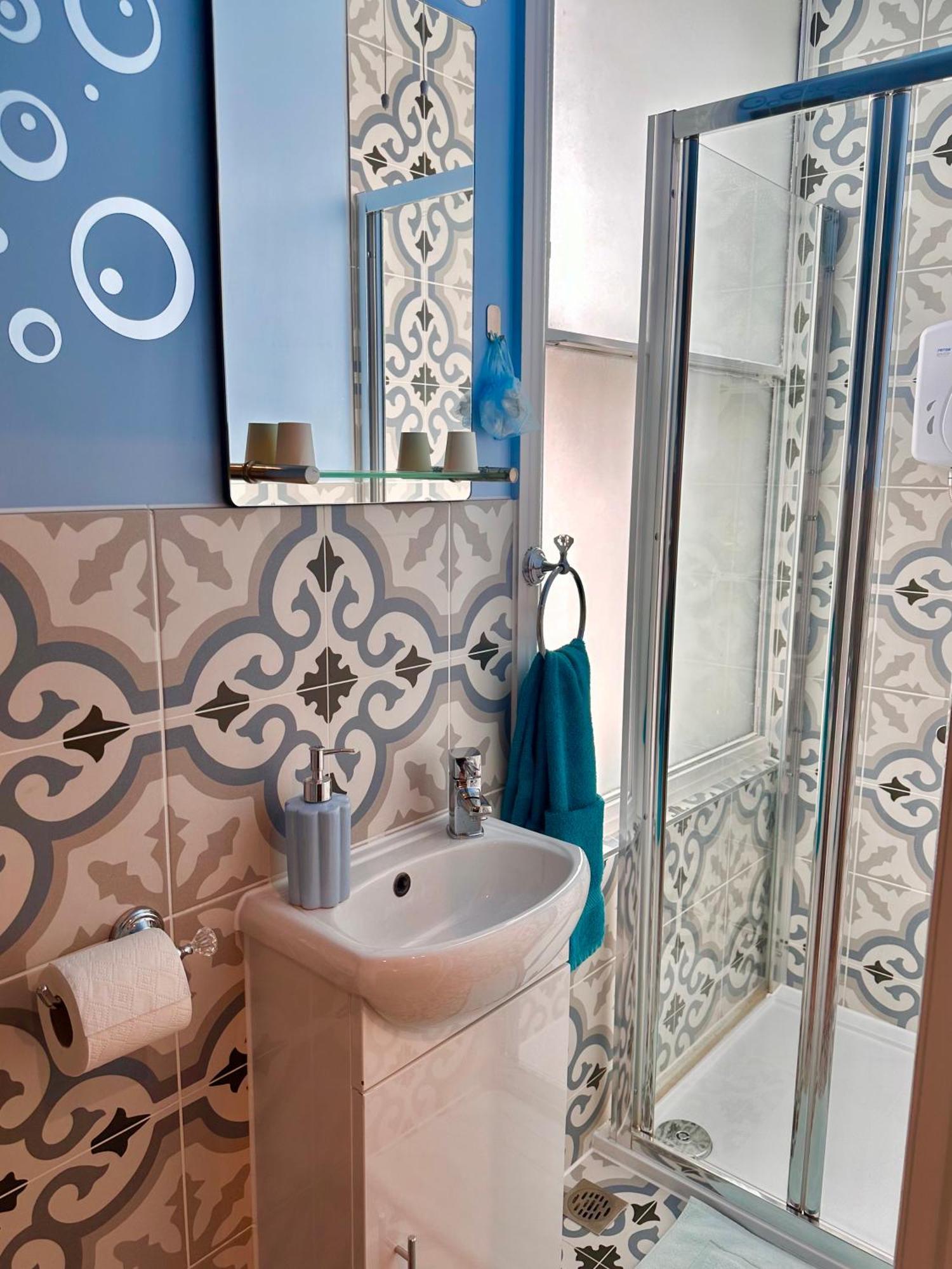 Maria Apartment Лондон Екстериор снимка