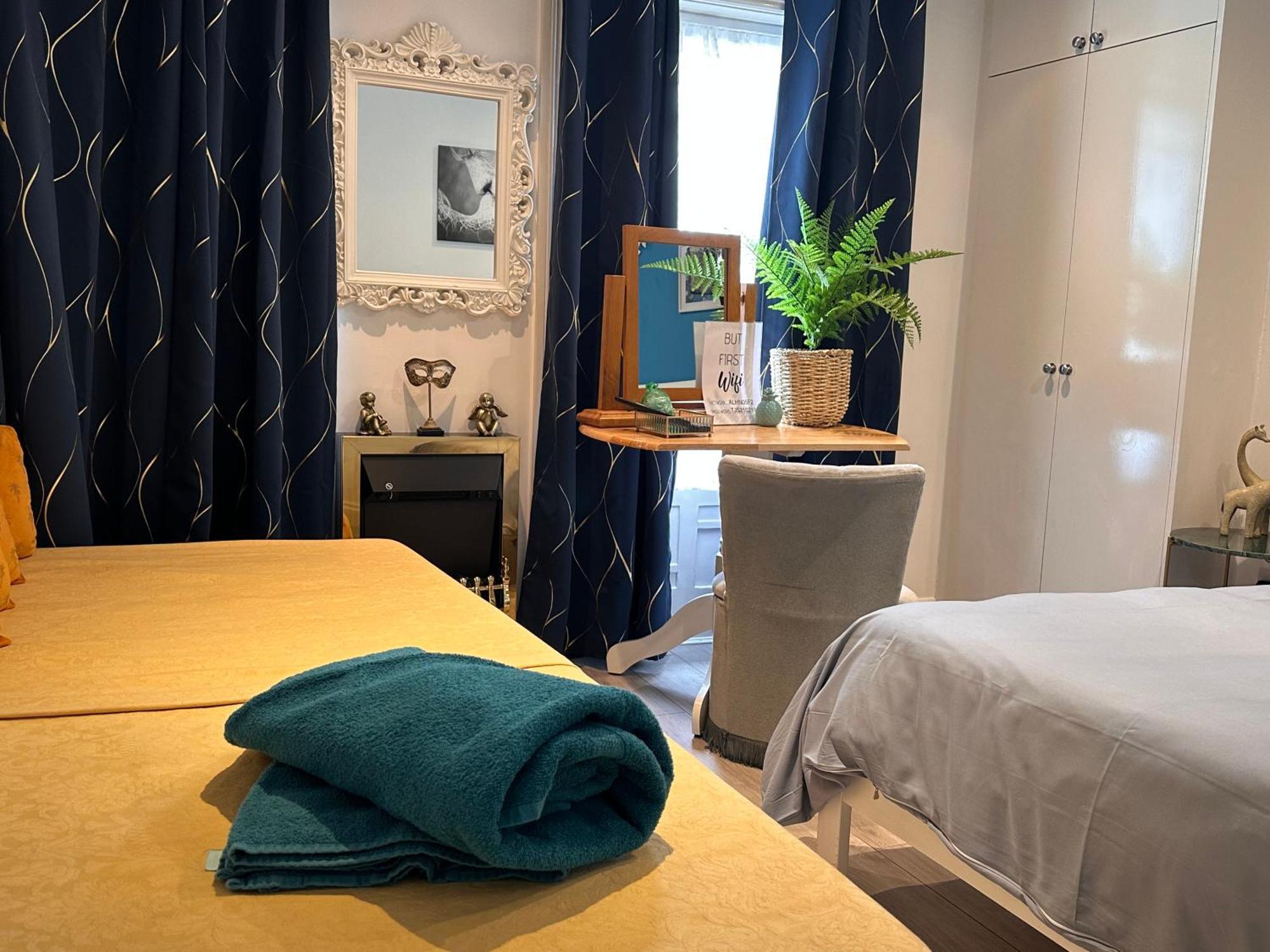 Maria Apartment Лондон Екстериор снимка