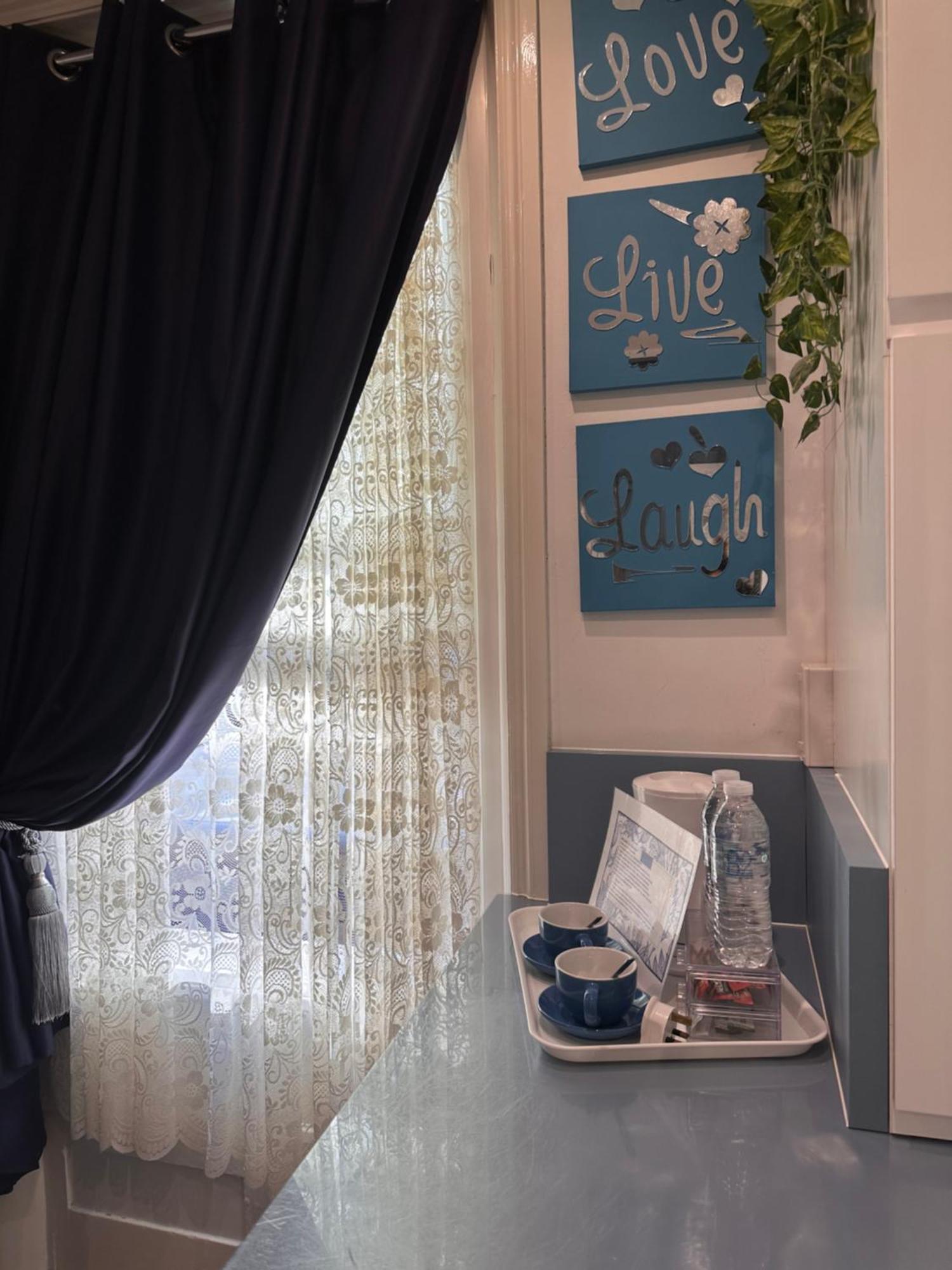 Maria Apartment Лондон Екстериор снимка